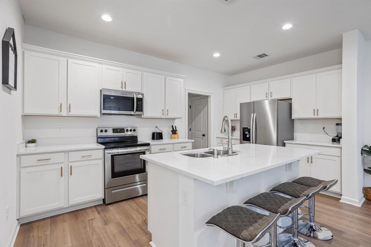 Luxury Townhome By Lsu Campus Baton Rouge Eksteriør bilde