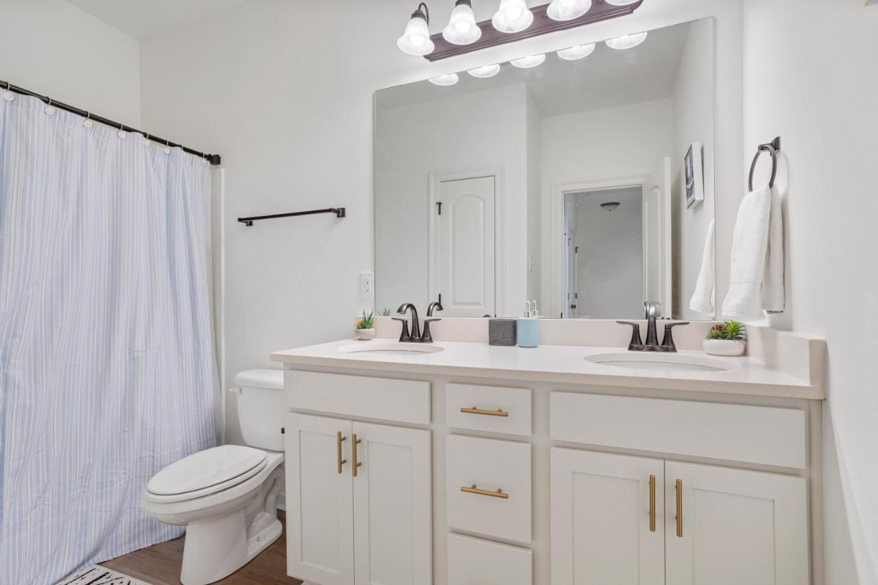Luxury Townhome By Lsu Campus Baton Rouge Eksteriør bilde